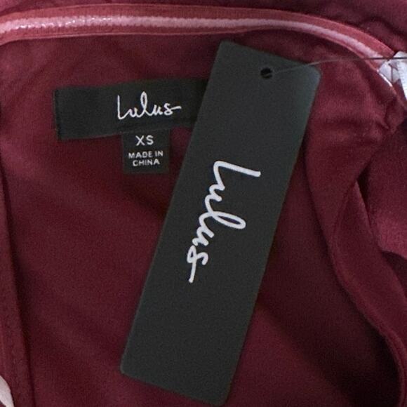 NEW Lulus Red Satin Silk Off The Shoulder Faux Wrap A Line Mini Dress Size XS - Picture 4 of 5